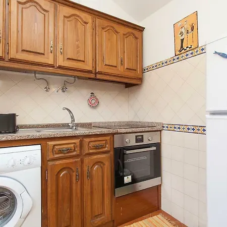 Apartment Cozy Flat In Adamastor